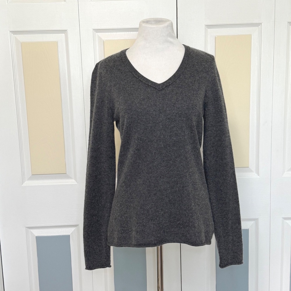 Philosophy Dane‎ Lewis Gray Cashmere V-Neck Sweater Womens Size M